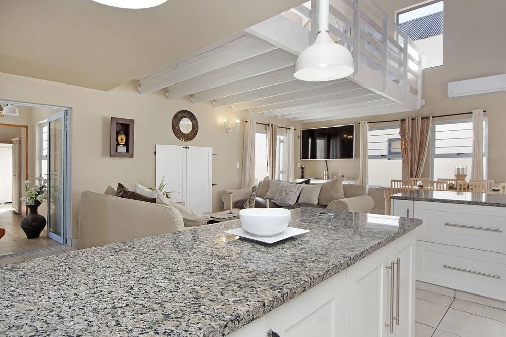 Photo of Bathroom in Calypso Beach