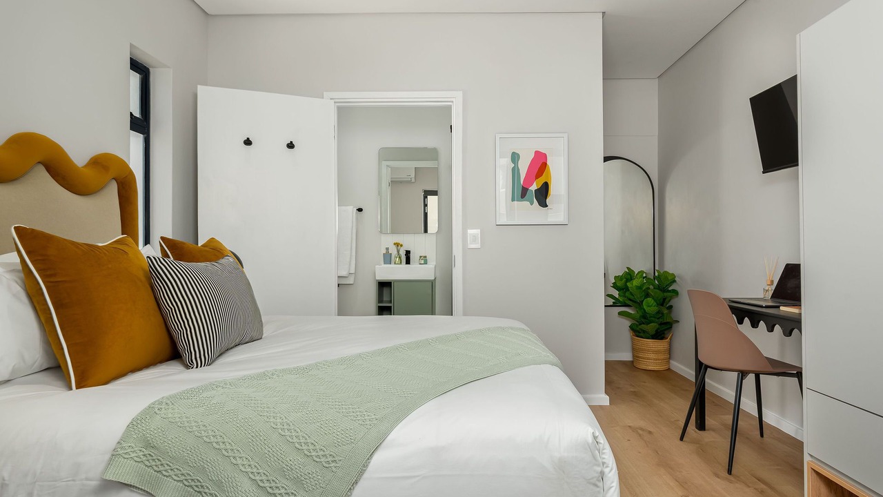 Photo of Bedroom in Camps Bay
