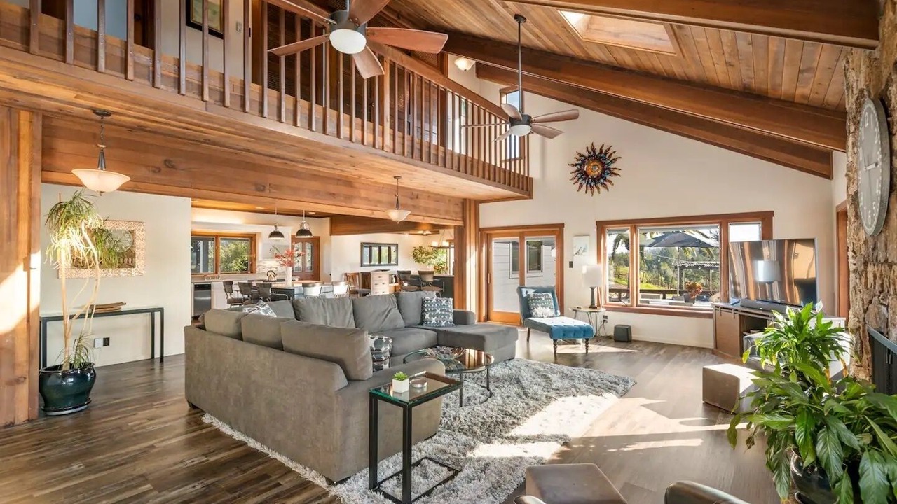 Photo of Livingroom in Forestville