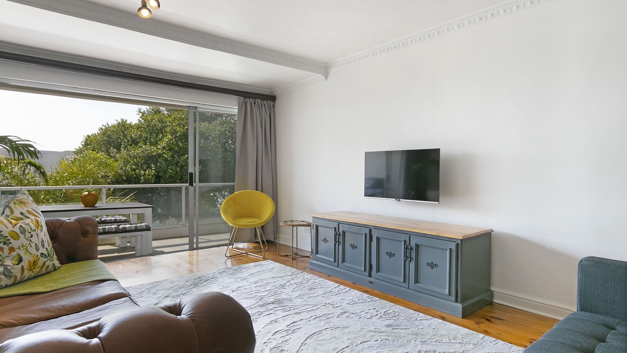 Photo of Livingroom in Gordon's Bay
