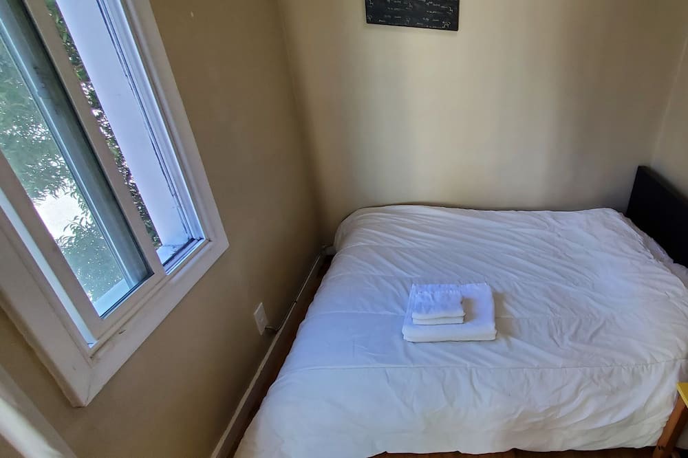 Photo of Bedroom in Western Addition