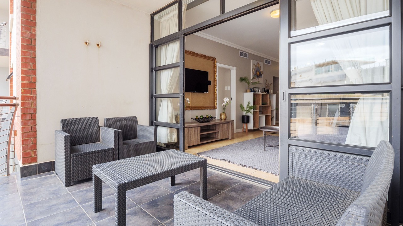 Photo of Patio Balcony in Durban Point