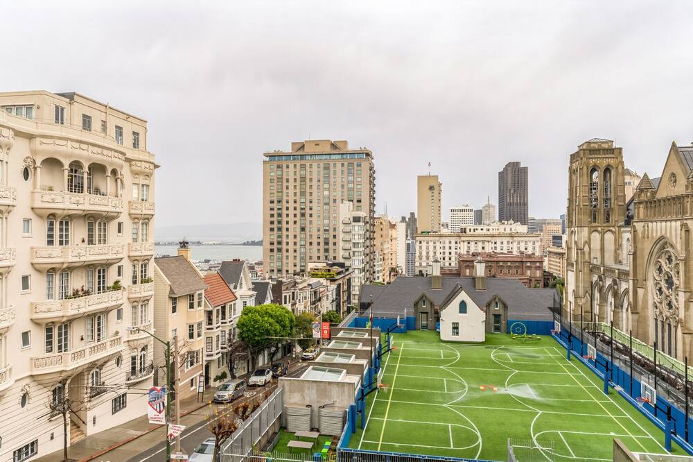 Photo of Others in Nob Hill