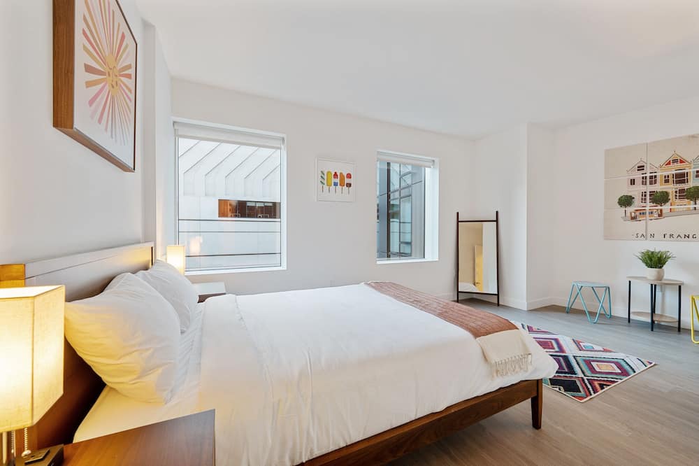 Photo of Bedroom in Downtown San Francisco