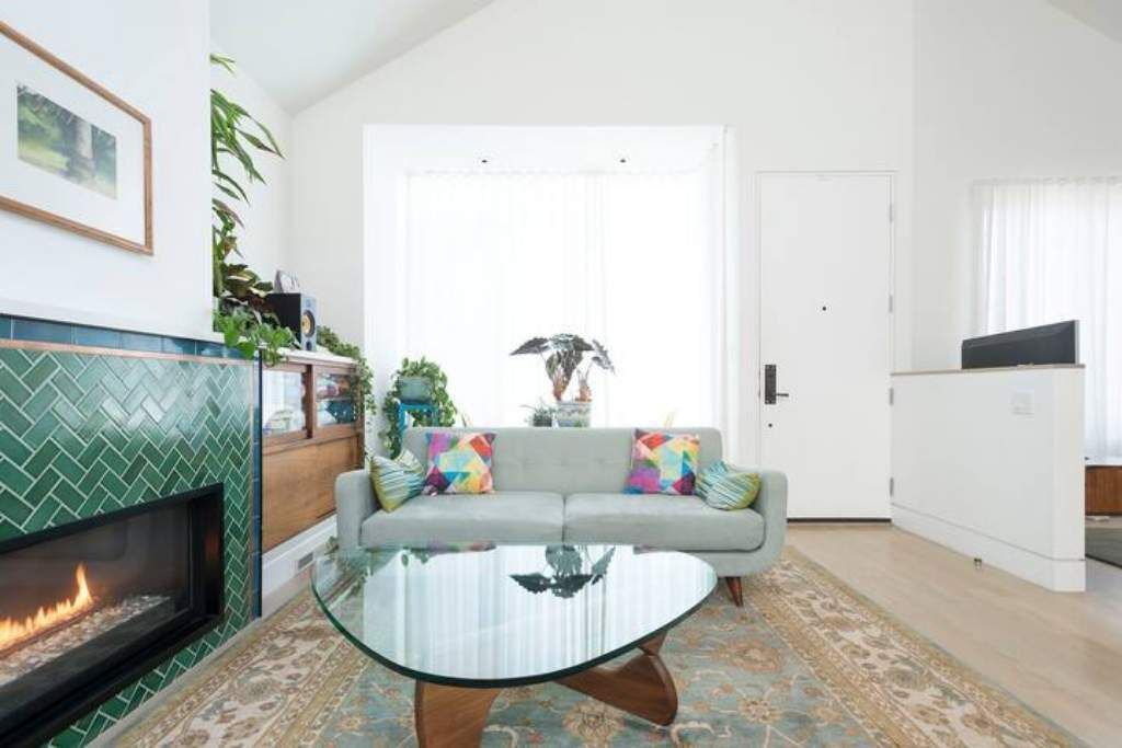 Photo of Livingroom in Mission District