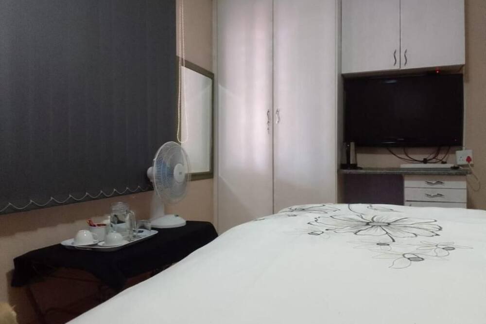 Photo of Bedroom in Greater Johannesburg Metropolitan Area