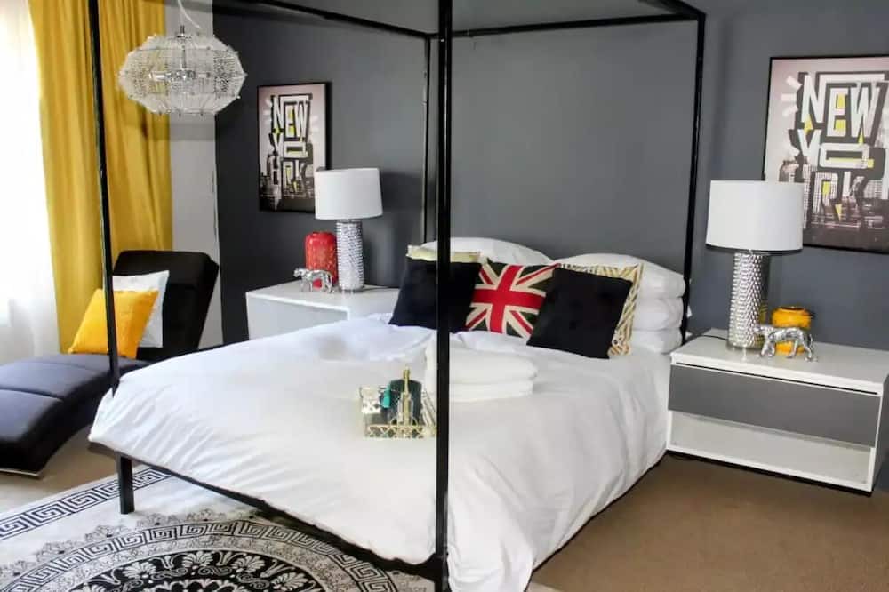 Photo of Bedroom in Hartbeespoort