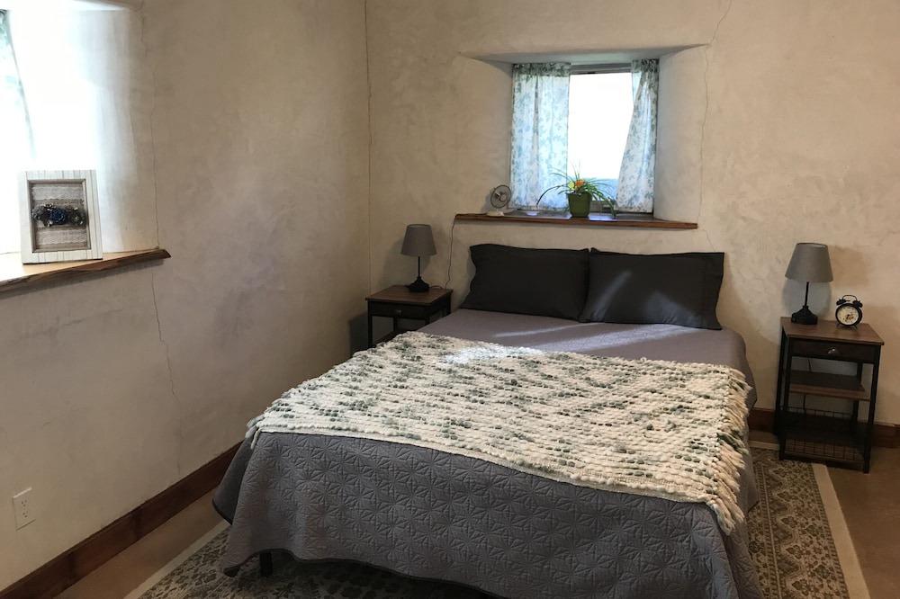 Photo of Bedroom in Middletown
