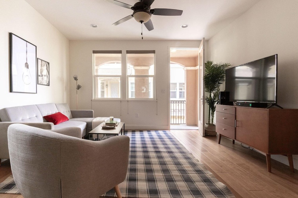 Photo of Livingroom in Berryessa