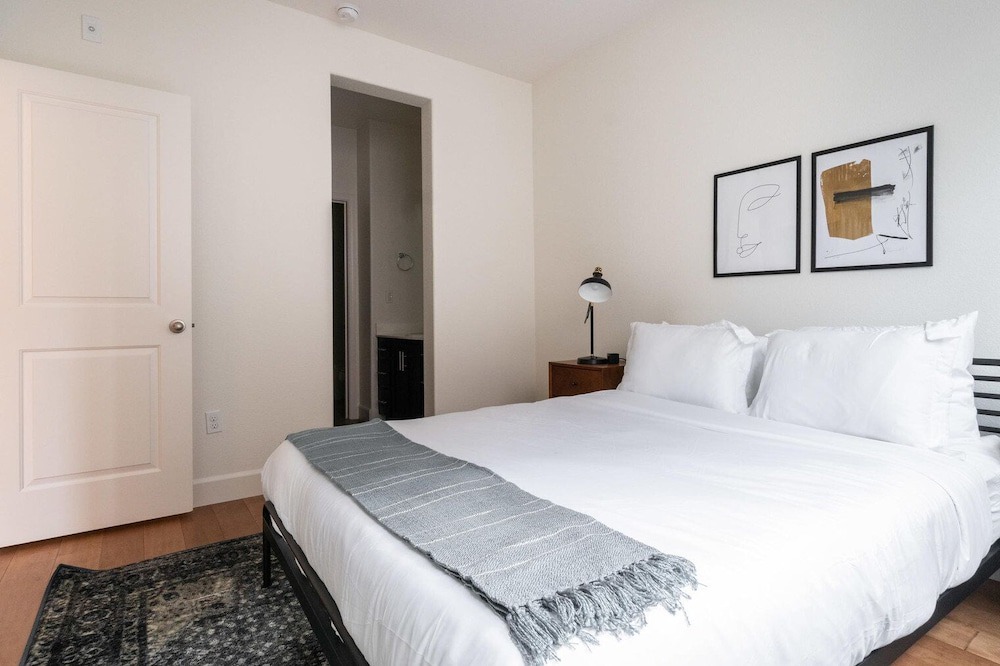 Photo of Bedroom in Berryessa