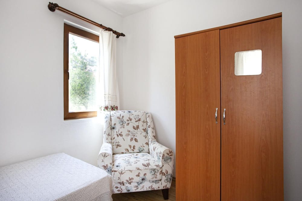 Photo of Bedroom in Palamutbuku