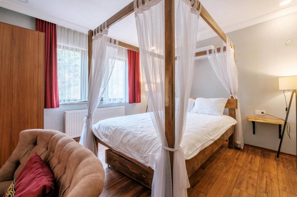 Photo of Bedroom in Altinova