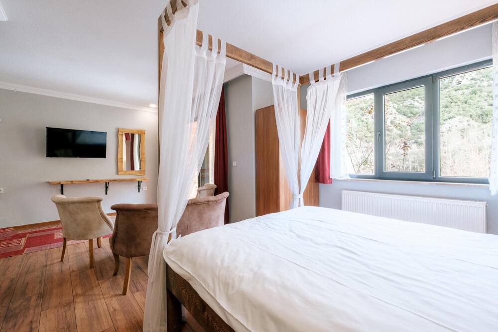 Photo of Bedroom in Altinova