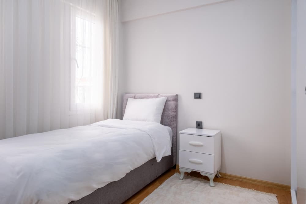 Photo of Bedroom in Kusadasi City Centre