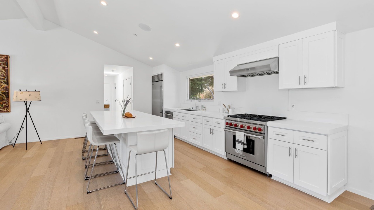 Photo of Kitchen in St. Helena