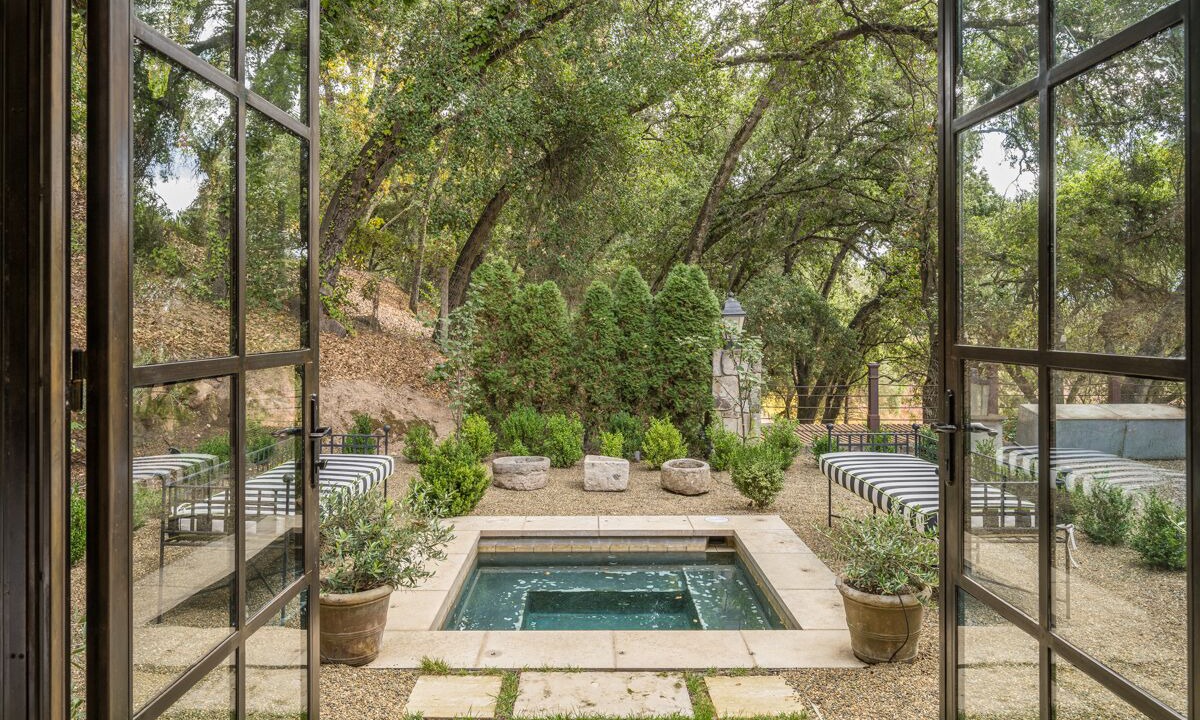 Photo of Outdoor in St. Helena