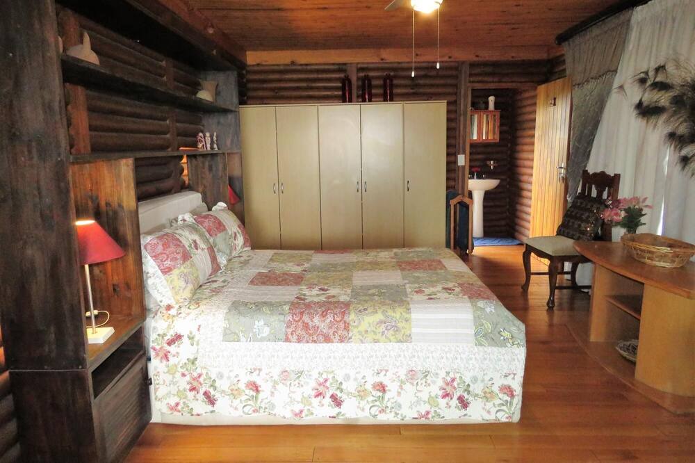 Photo of Bedroom in Hammanskraal
