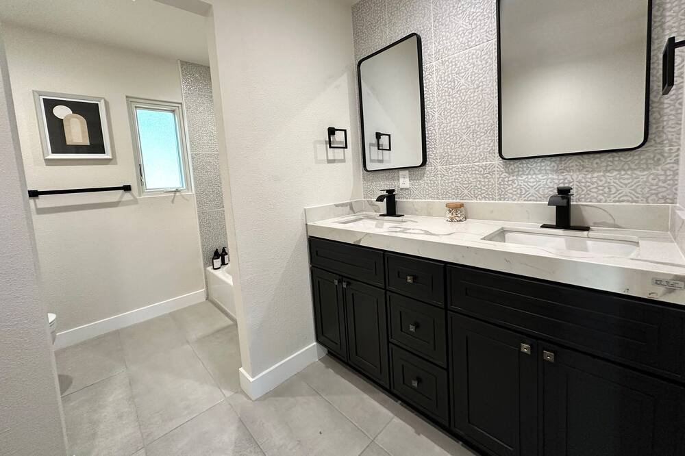Photo of Bathroom in Merriewood
