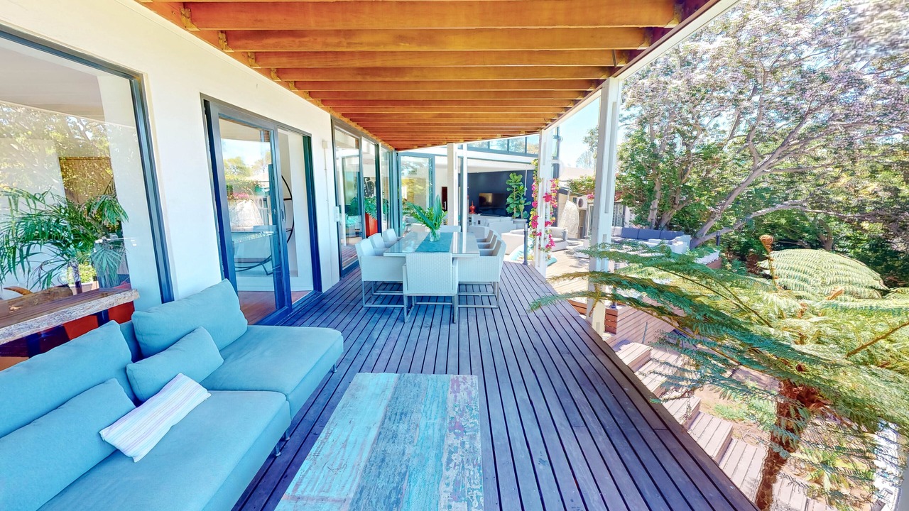 Photo of Patio Balcony in Redhill