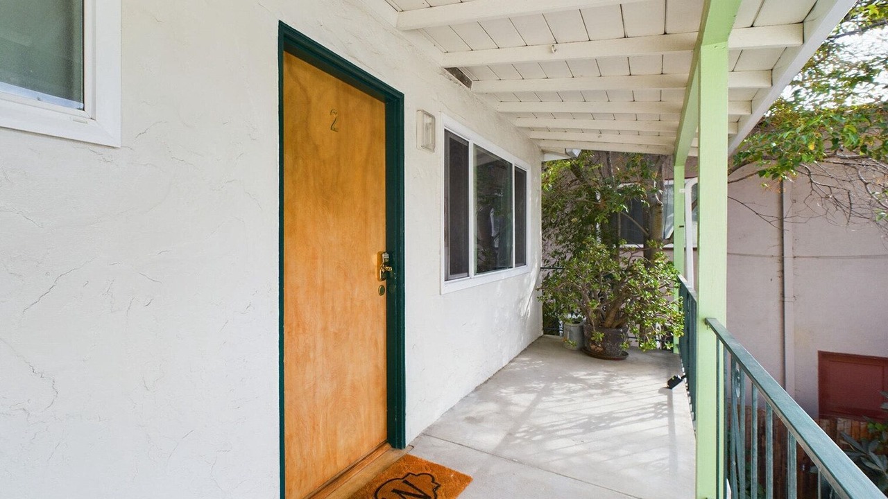 Photo of Outdoor in Shoreline West