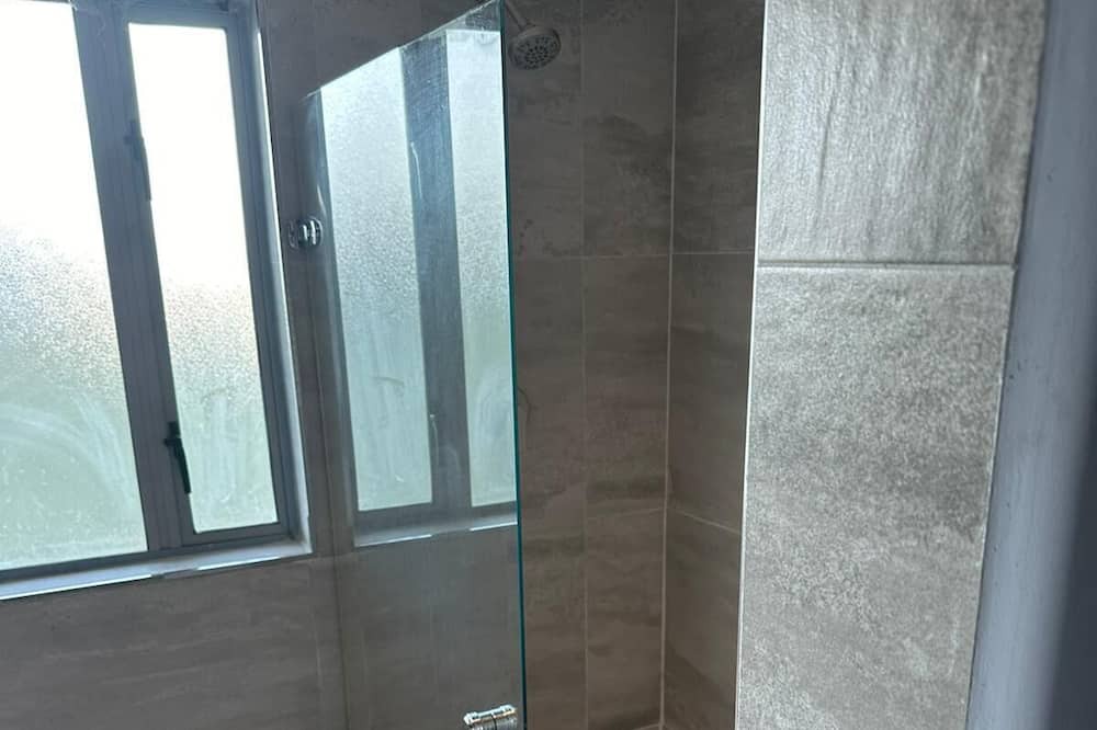 Photo of Bathroom in Mowbray