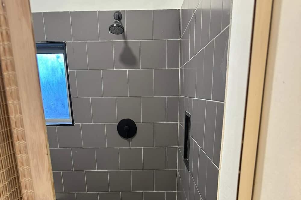Photo of Bathroom in Mowbray