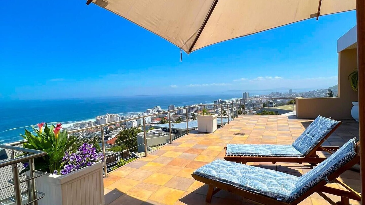 Photo of Outdoor in Bantry Bay