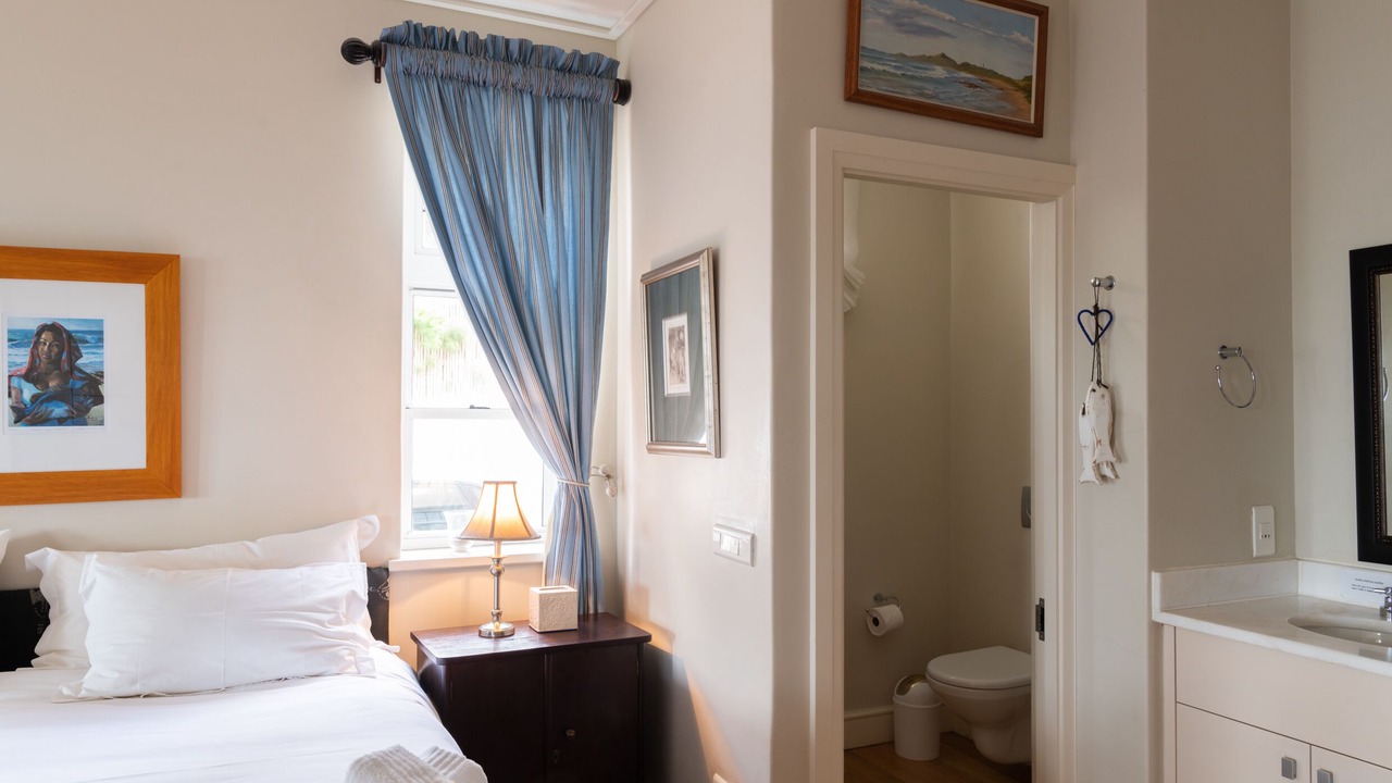 Photo of Bedroom in Redhill