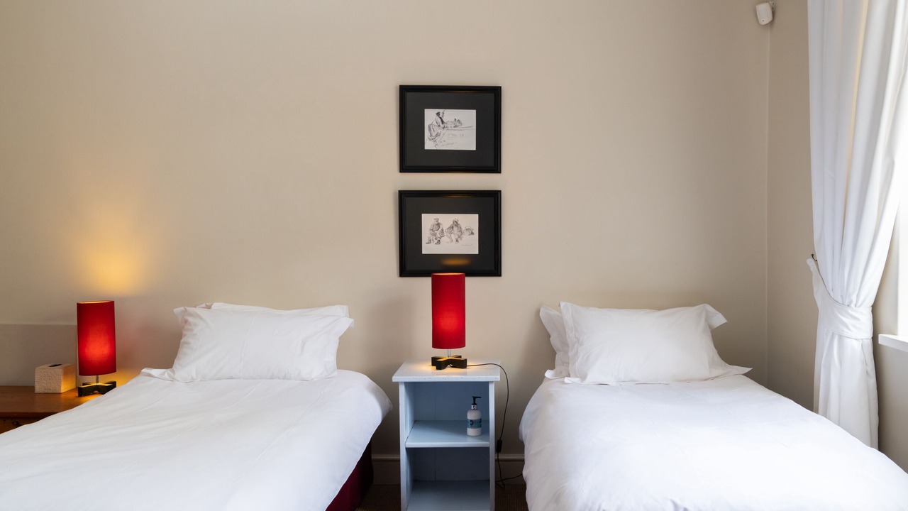 Photo of Bedroom in Redhill