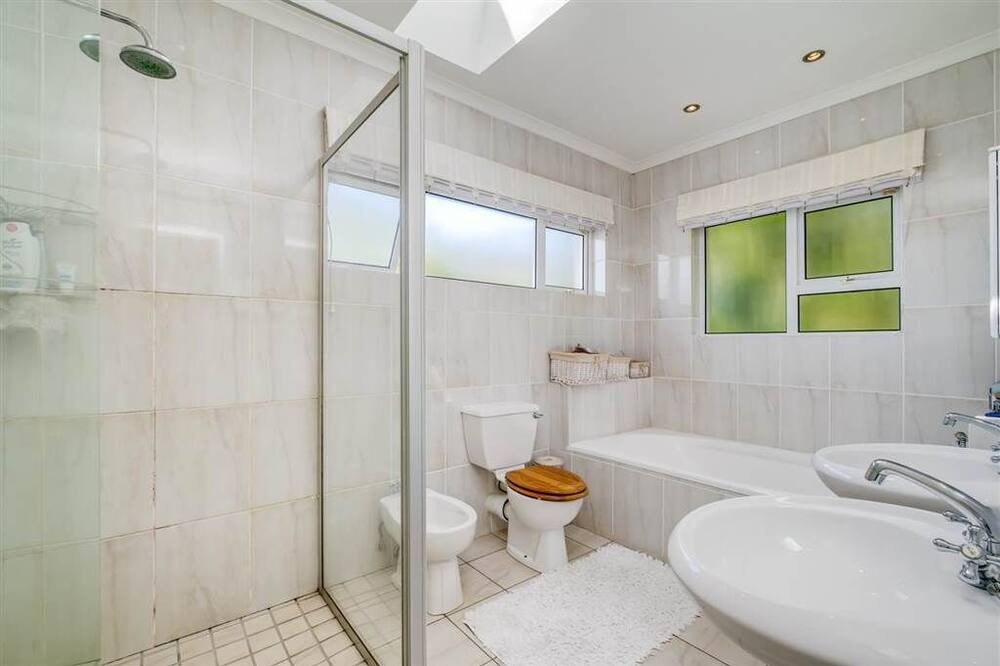 Photo of Bathroom in Bergvliet