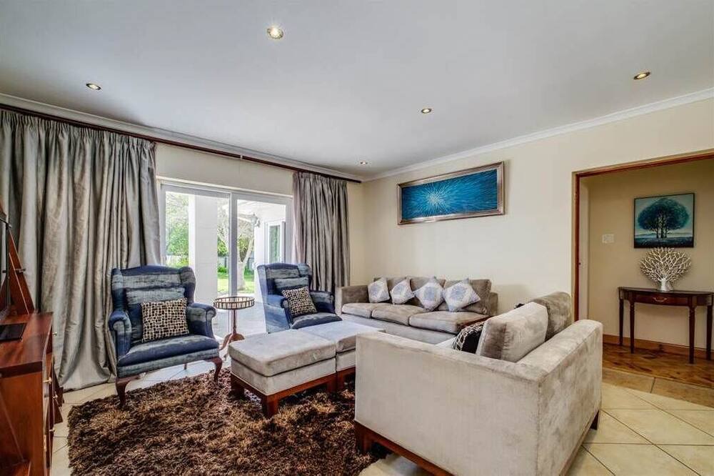 Photo of Livingroom in Bergvliet