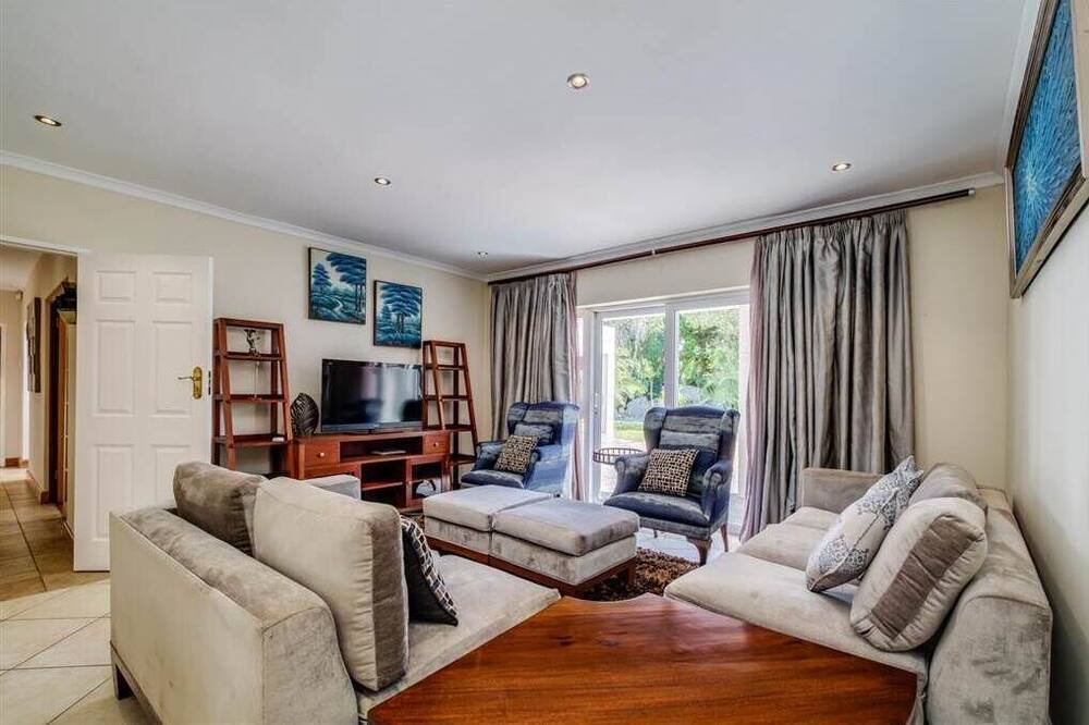 Photo of Livingroom in Bergvliet