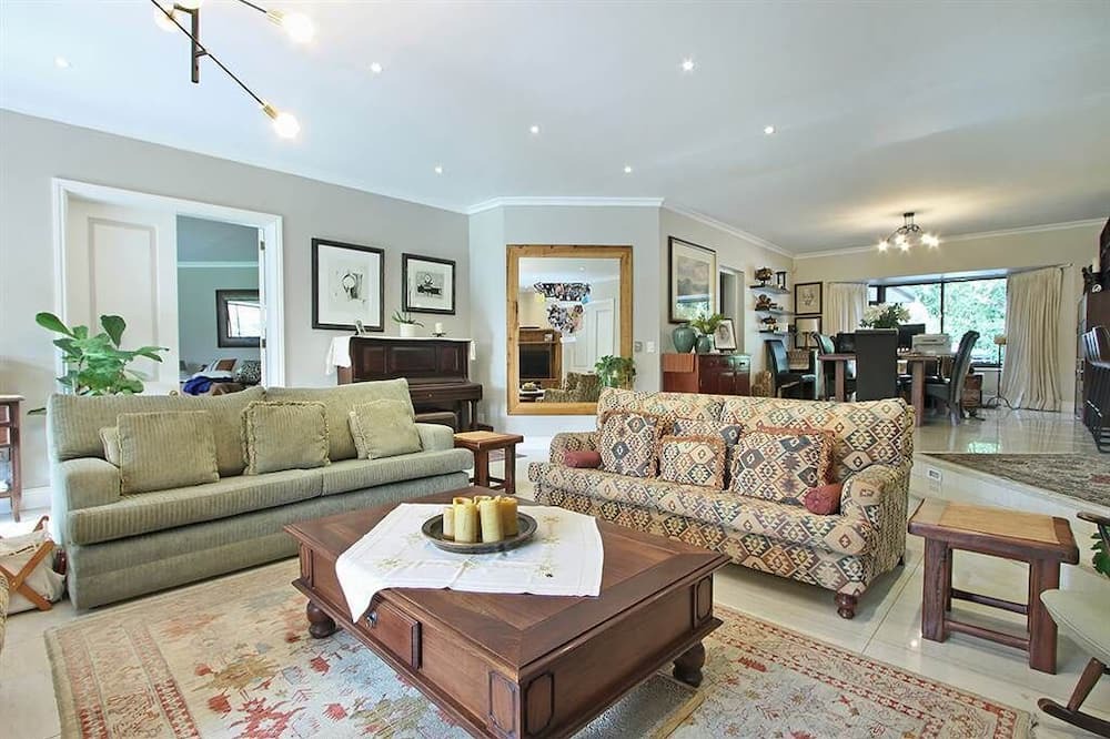 Photo of Livingroom in Constantia
