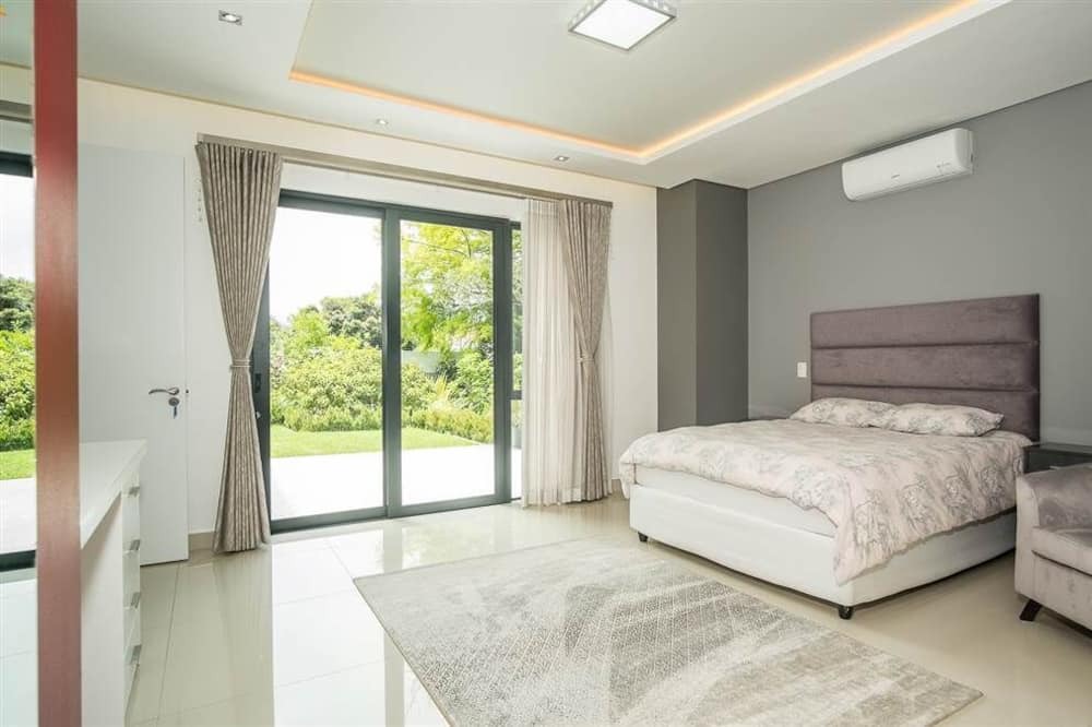 Photo of Bedroom in Constantia