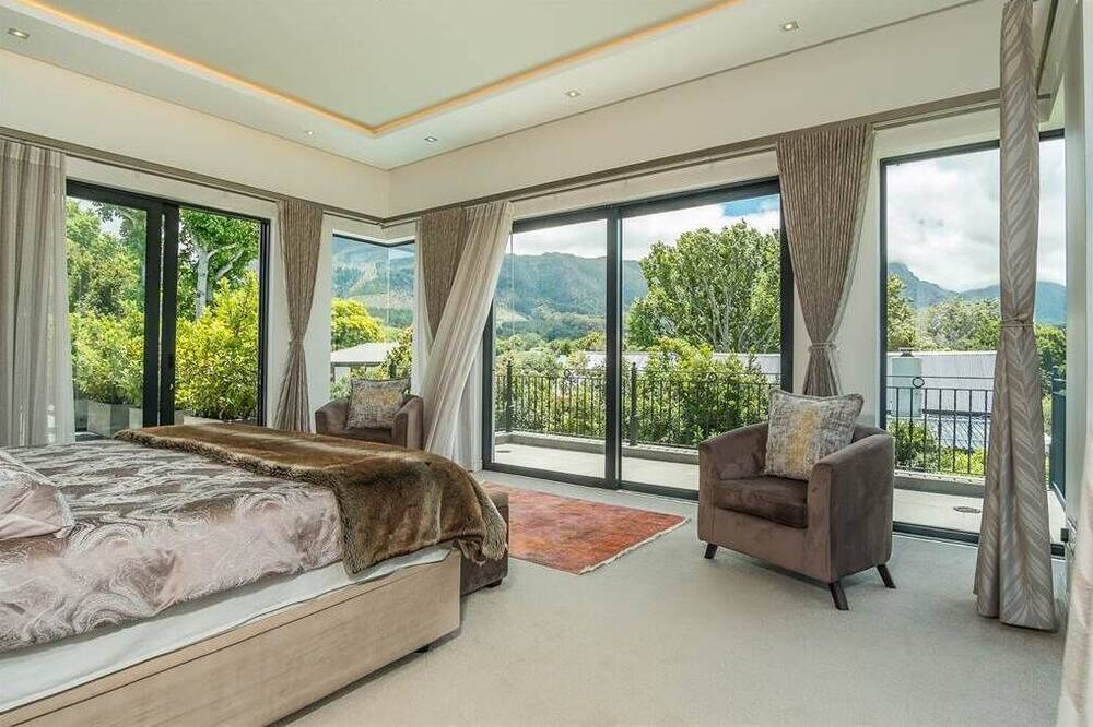 Photo of Bedroom in Constantia