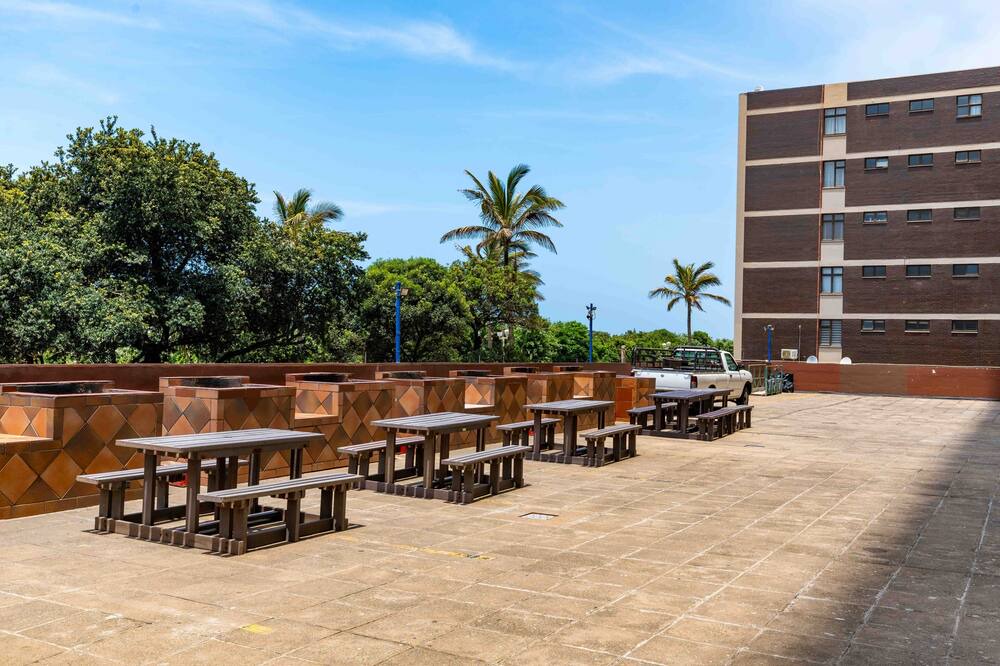 Photo of Outdoor in Kingsborough
