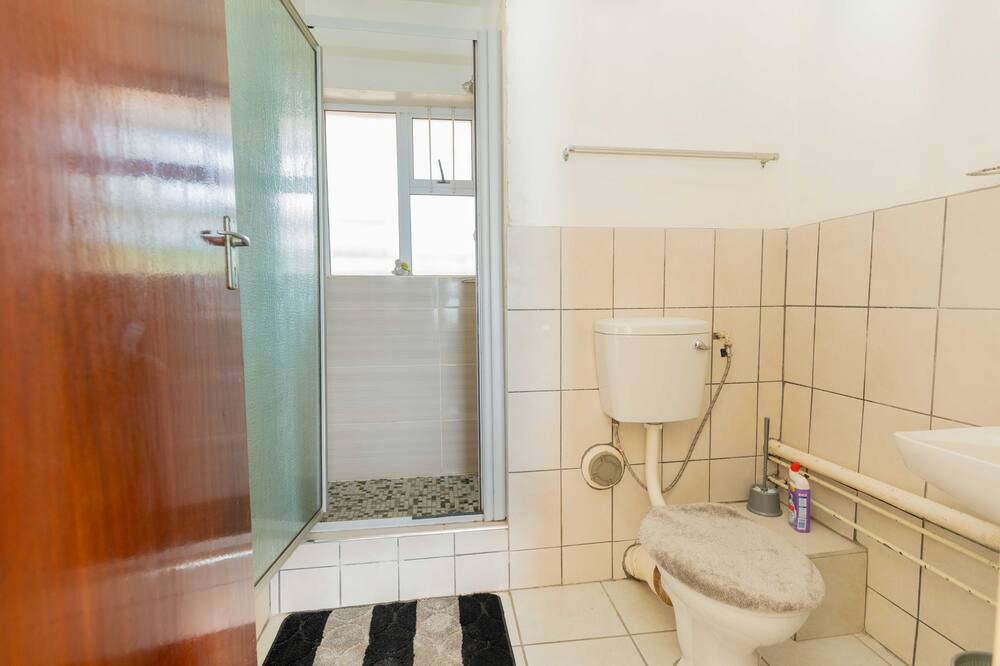 Photo of Bathroom in Kingsborough