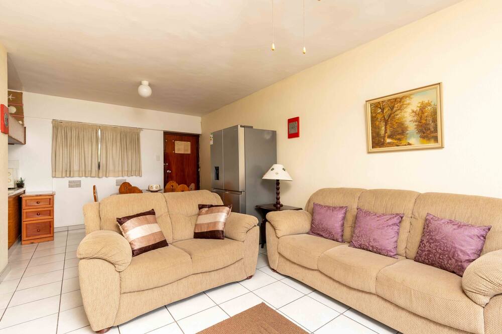 Photo of Livingroom in Kingsborough