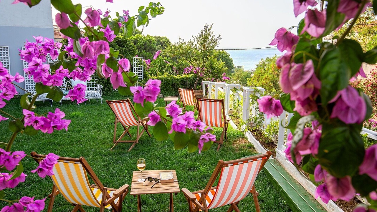 Photo of Outdoor in Adalar