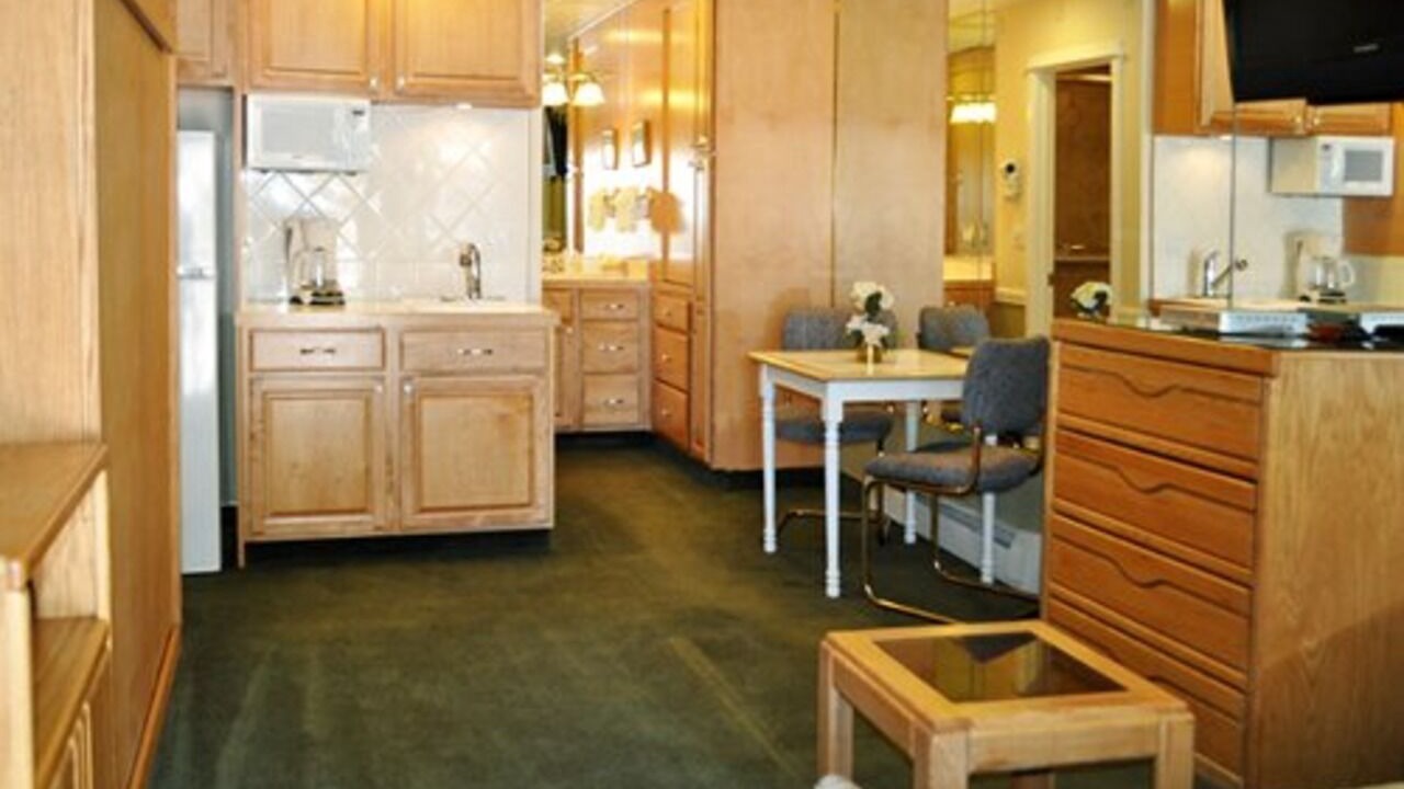 Photo of Kitchen in Lakeside Park
