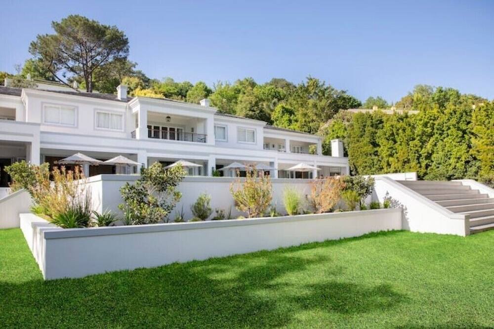 Photo of Outdoor in Bishopscourt