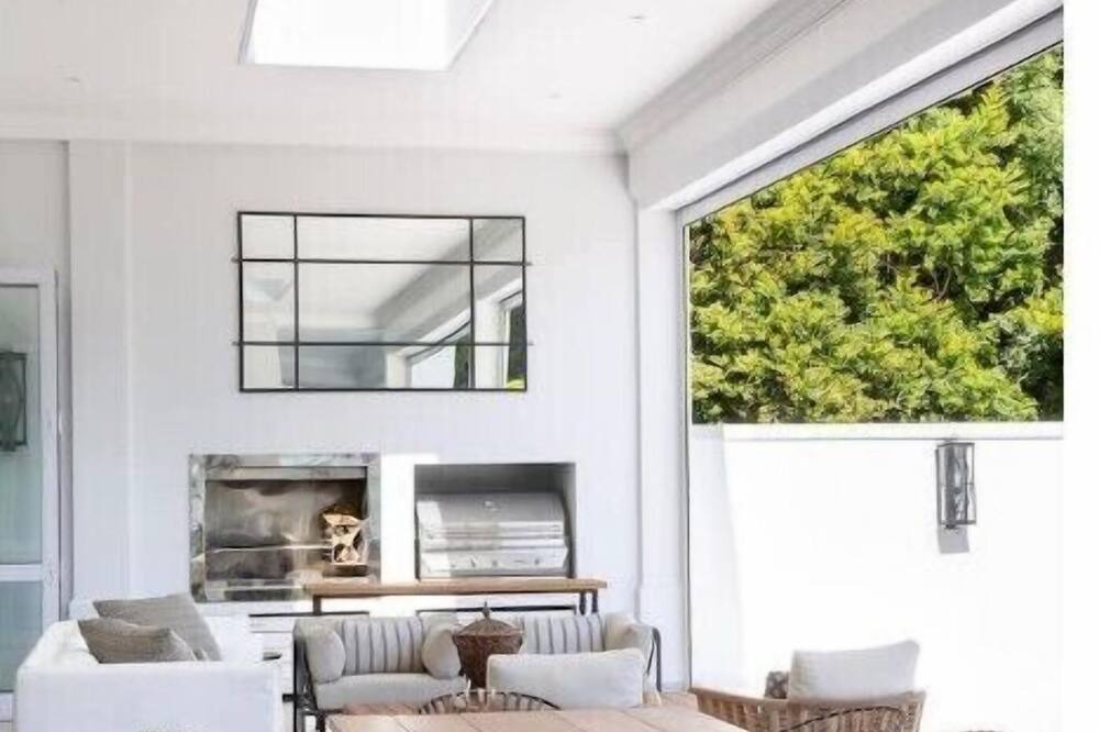 Photo of Kitchen in Bishopscourt