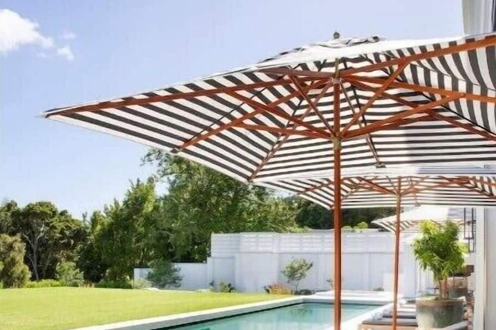 Photo of Outdoor in Bishopscourt