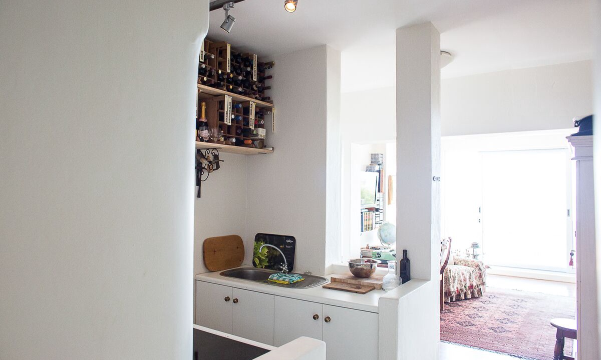 Photo of Kitchen in Redhill