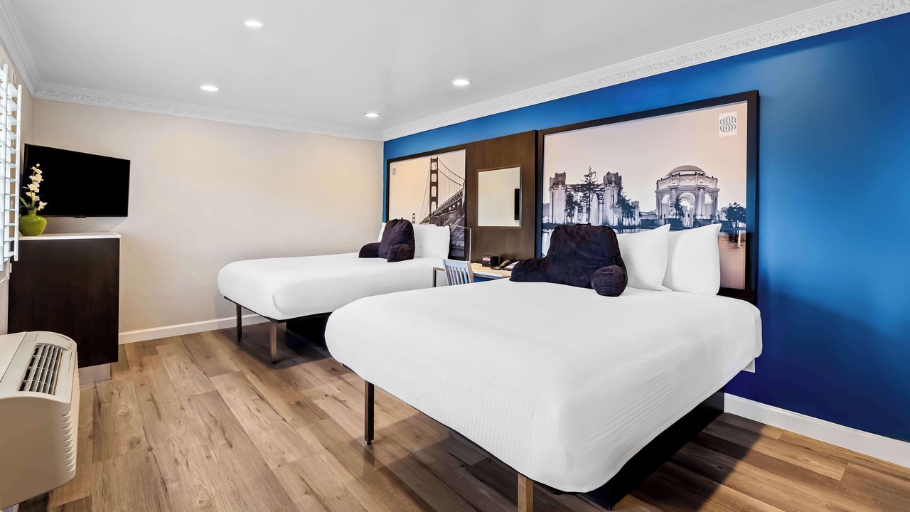 Photo of Bedroom in Marina District