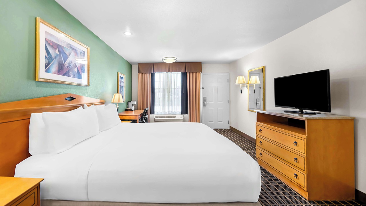 Photo of Bedroom in South San Jose