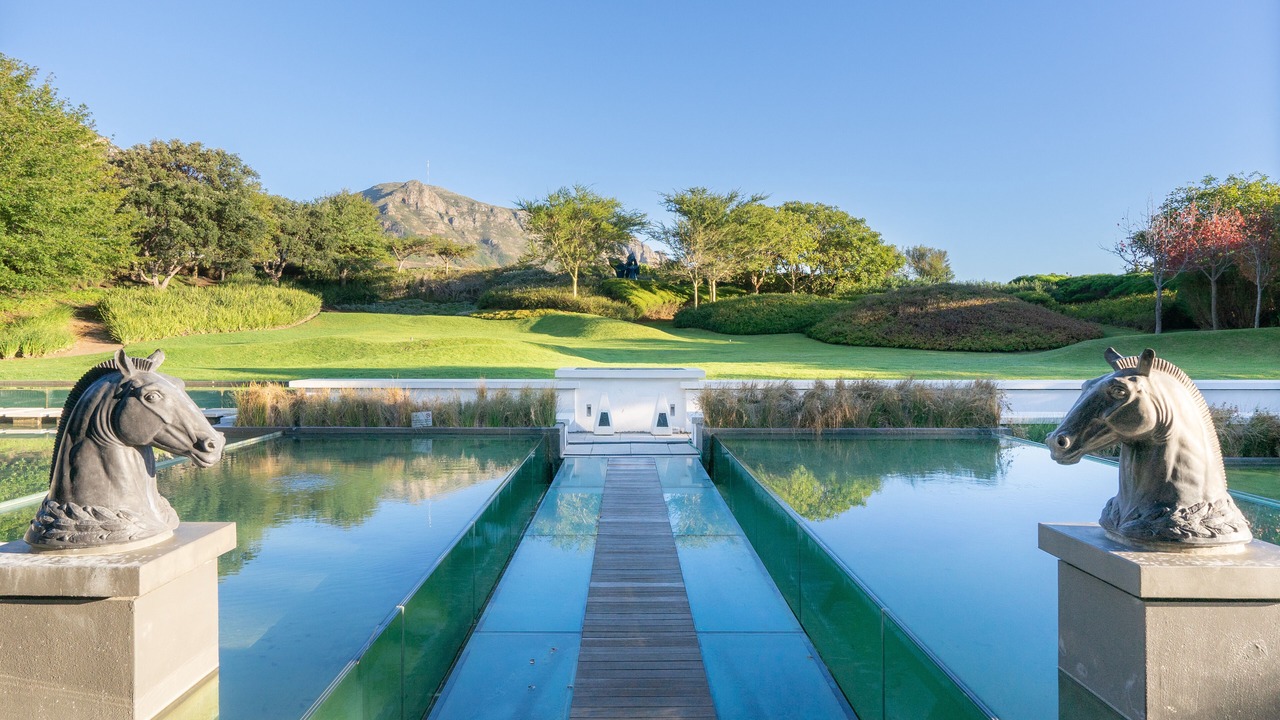 Photo of Bedroom in Steenberg Estate