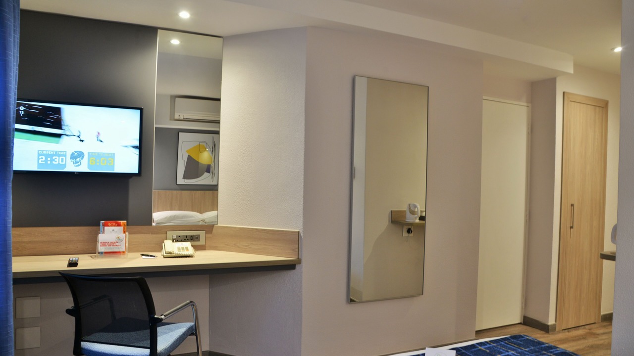 Photo of Bedroom in Menlo Park