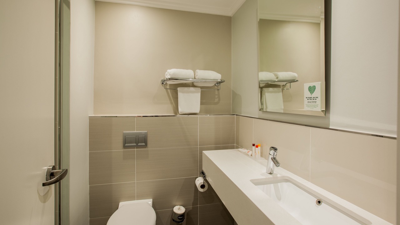 Photo of Bathroom in Mowbray
