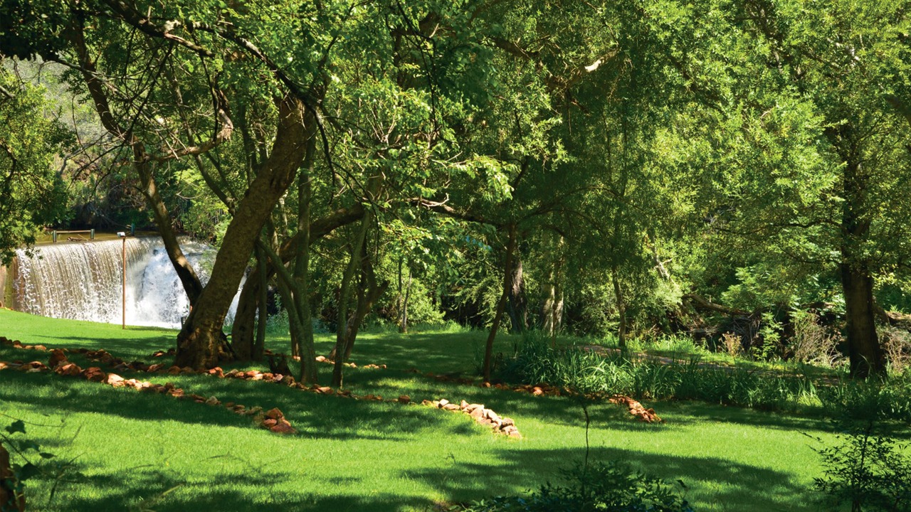Photo of Outdoor in Madeteleli